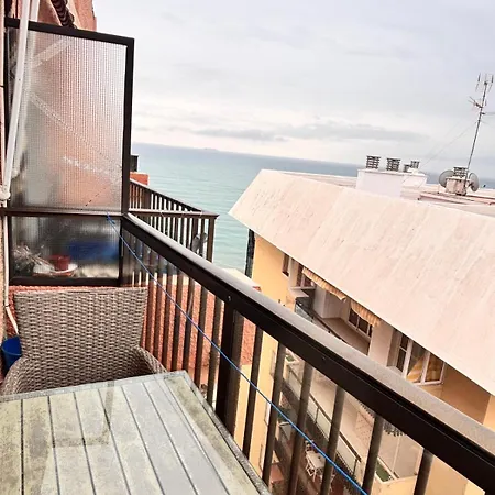 Apartamento Primera Línea De Playa Paseo Marítimo Perla 5 *