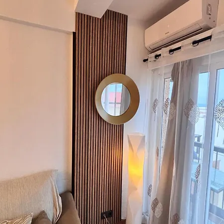 Primera Línea De Playa Paseo Marítimo Perla 5 Apartamento *